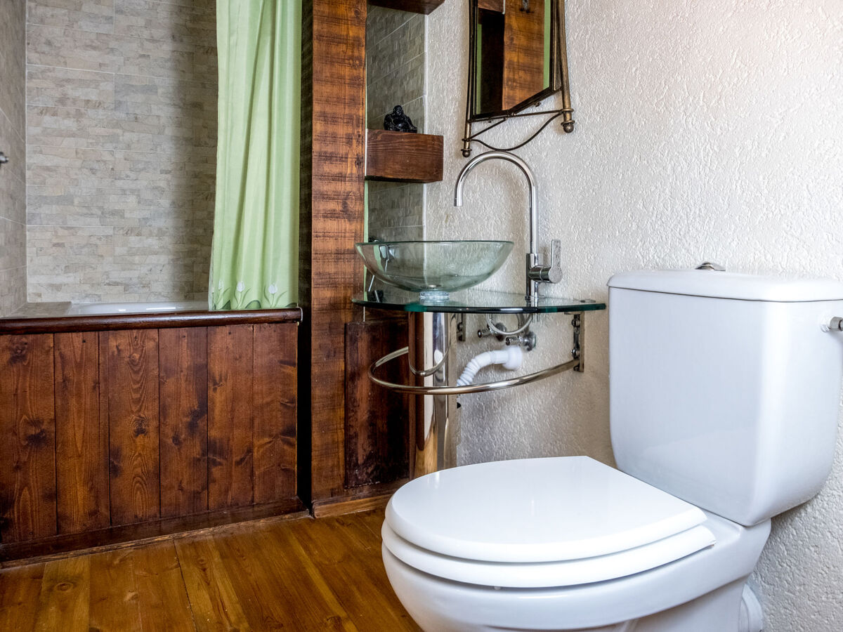 Podcempres, maison 3 étages avec piscine privée - Photo 15