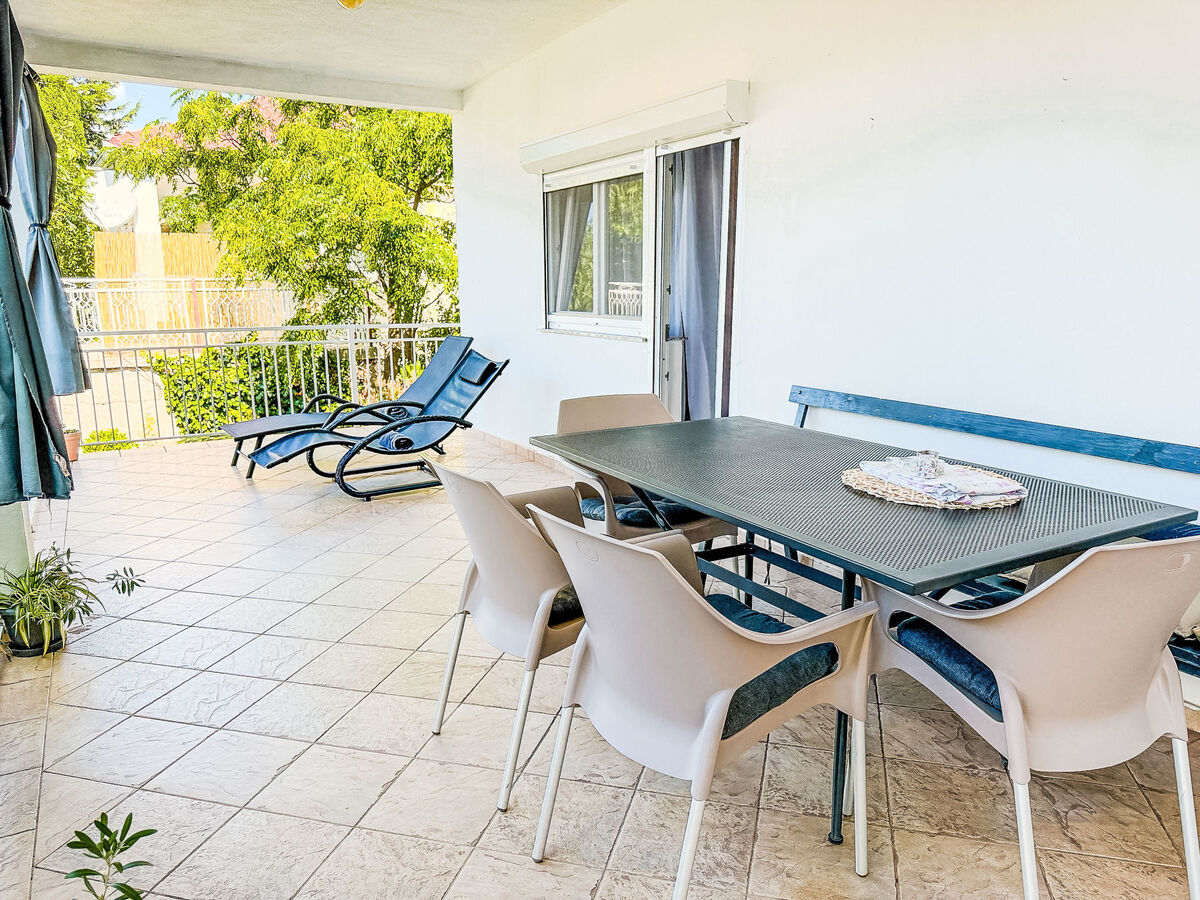 Maison Matkovic à 200 m de la plage, Starigrad - Photo 1