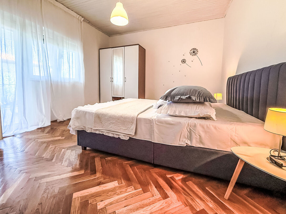 Maison Matkovic à 200 m de la plage, Starigrad - Photo 25