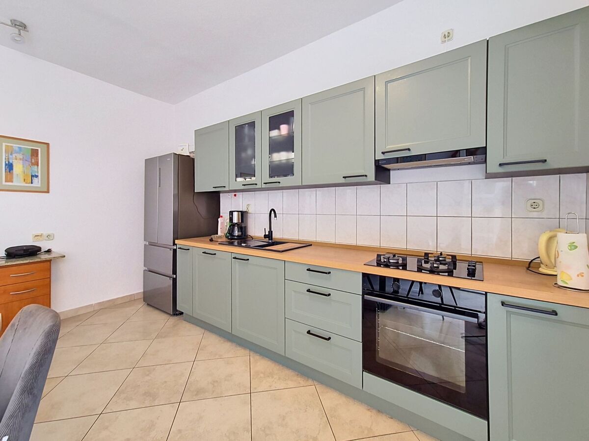 Maison Ines à Ugljan, 5 chambres à 80 m de la mer - Photo 5
