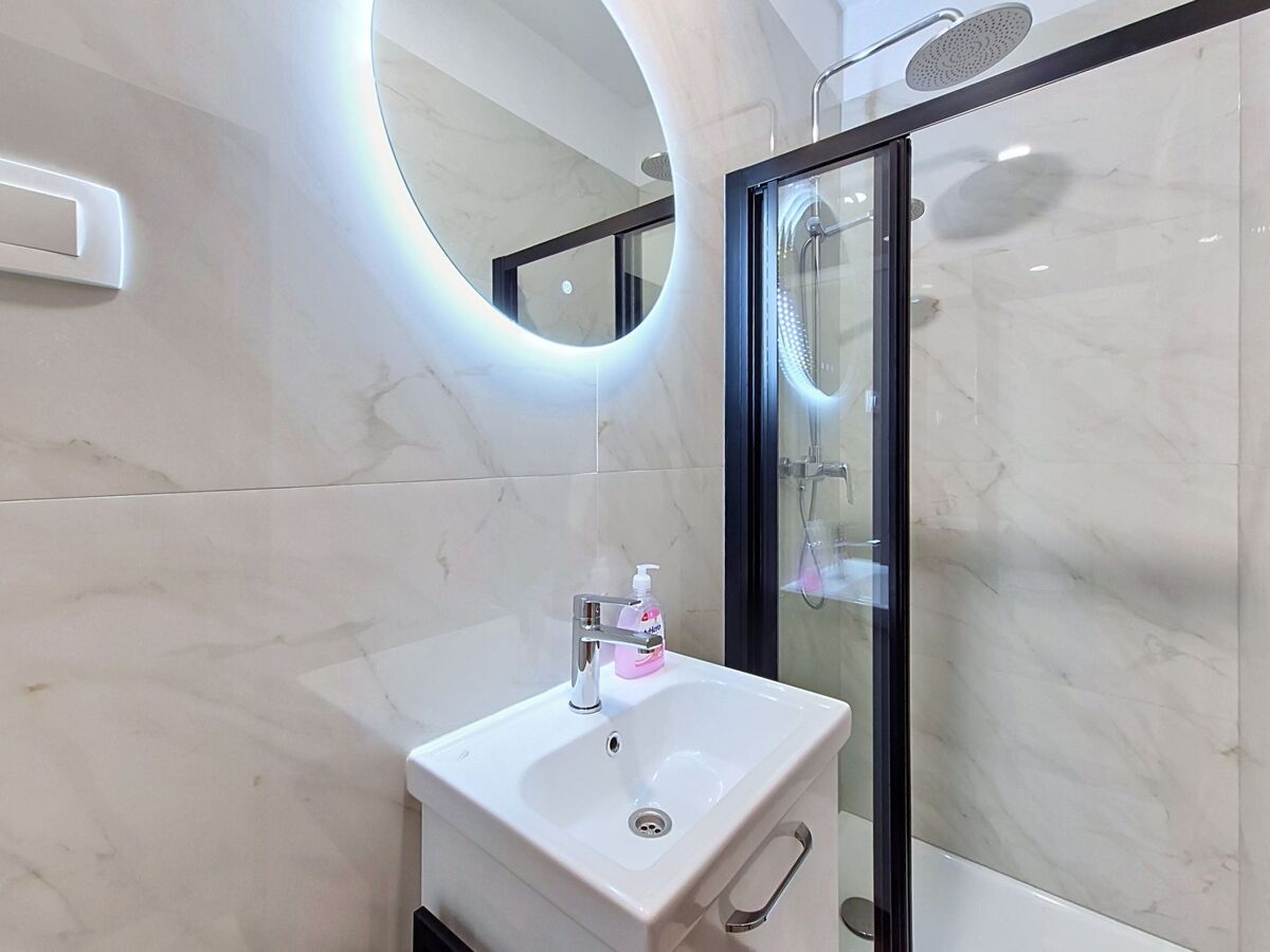 Maison Ines à Ugljan, 5 chambres à 80 m de la mer - Photo 15