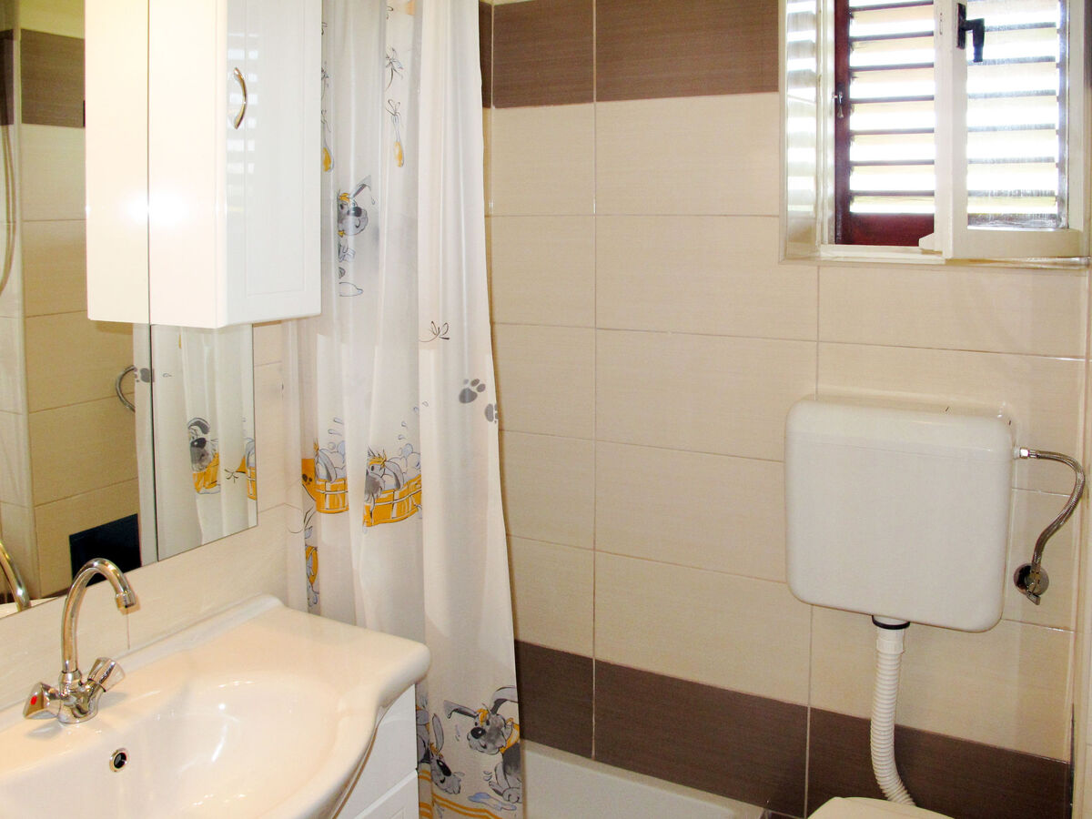 Maison Bero à Ugljan, 80 m de la plage - Photo 15