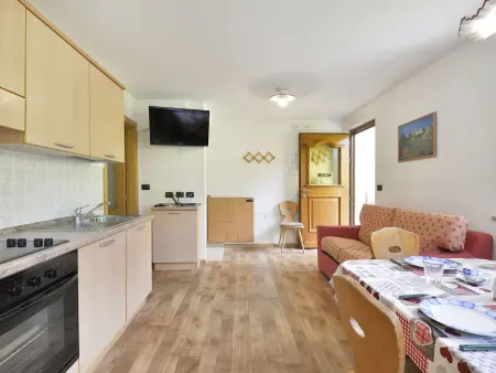 Appartement Cecilia à Campitello, balcon et jardin commun : photo 2