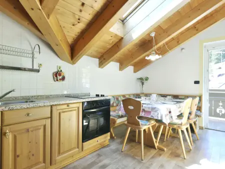 Appartement Cecilia à Campitello : jardin et pistes à proximité : photo 3