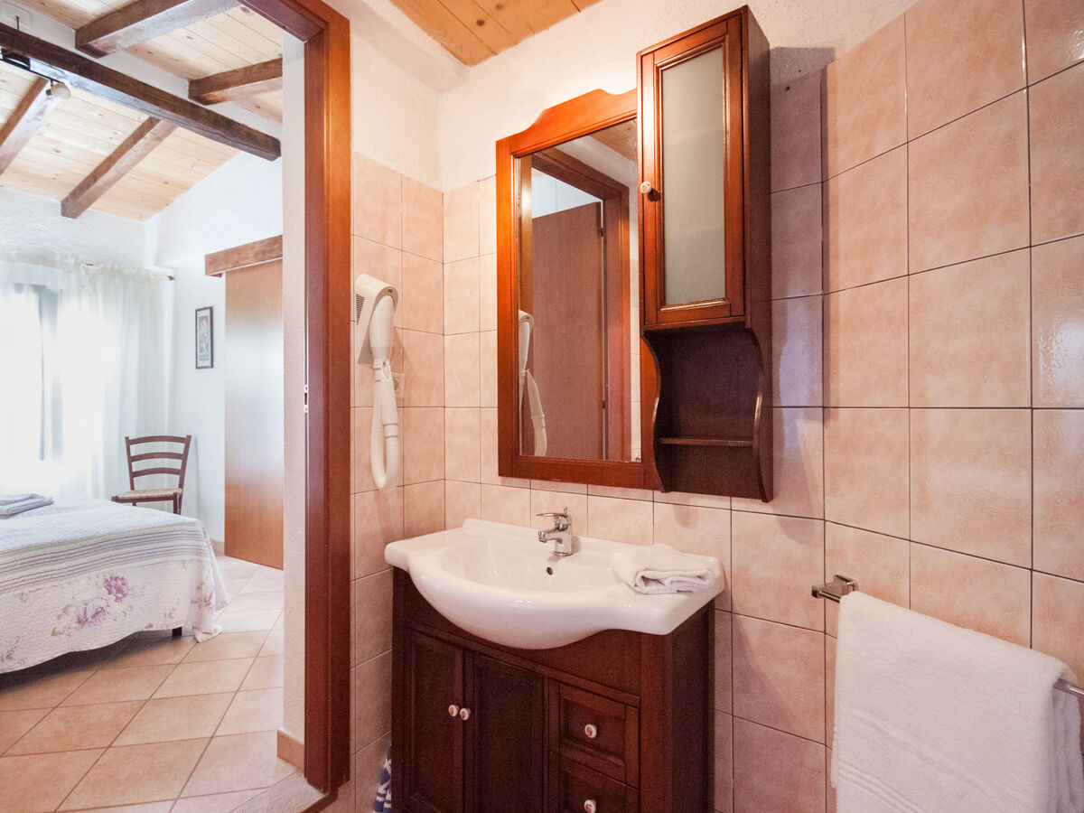 Piccola Oasi 5 - Maison 24 m² vue mer à Capoliveri - Photo 12