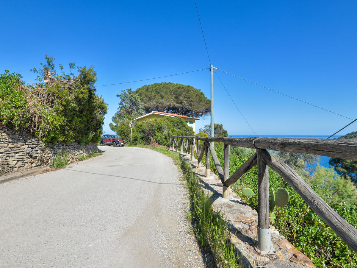 Baroccia da Mary, maison avec terrasse vue mer à Rio Marina - Photo 33