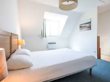 Maison 8 personnes à Morgat, piscine chauffée et terrasse : photo 11