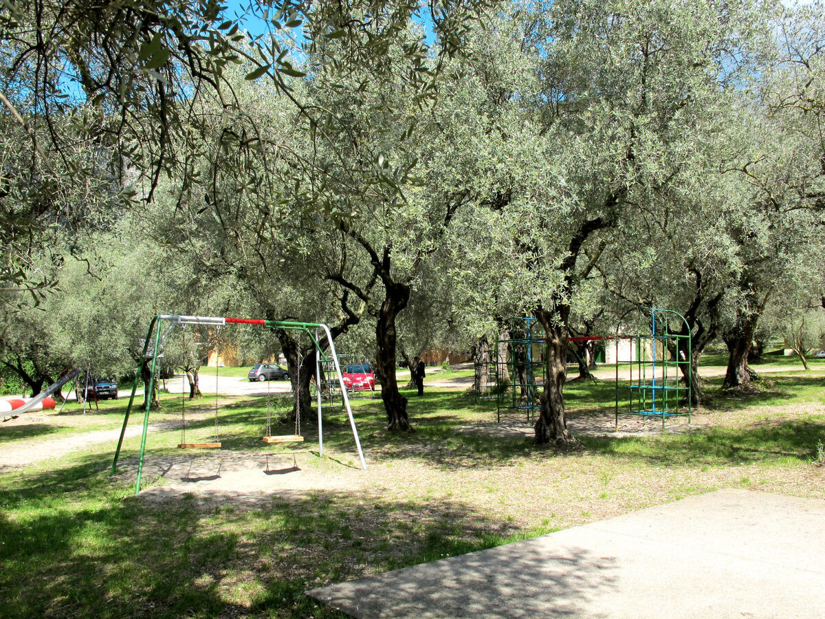 Bungalow 3 pièces Parco del Garda, 900 m du lac - Photo 25