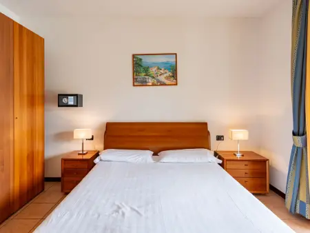 Appartement à Garda avec vue sur la piscine et le jardin : photo 17