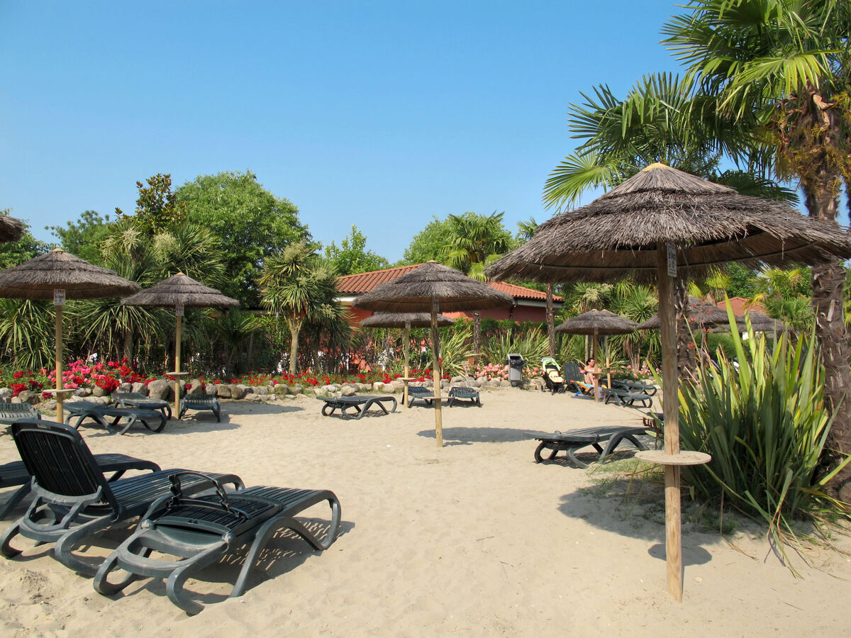 Maison Oleandro à Peschiera del Garda, 270 m de la plage - Photo 17