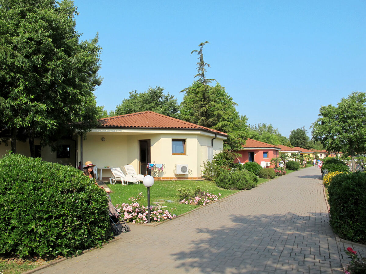 Maison Oleandro à Peschiera del Garda, 270 m de la plage - Photo 35