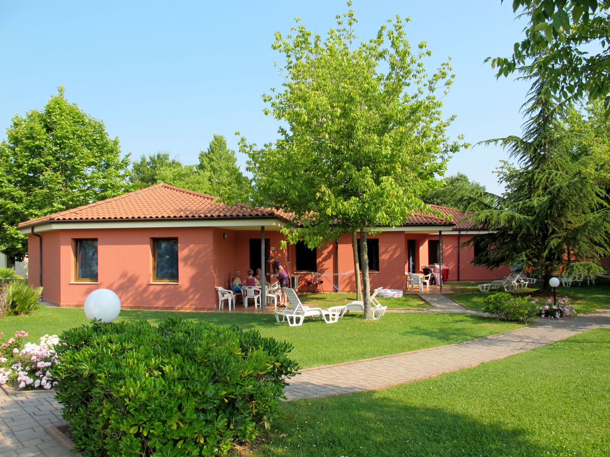 Maison Oleandro à Peschiera del Garda, 270 m de la plage - Photo 37