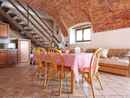 Maison à Salò avec balcon, jardinet et piscine commune : photo 5