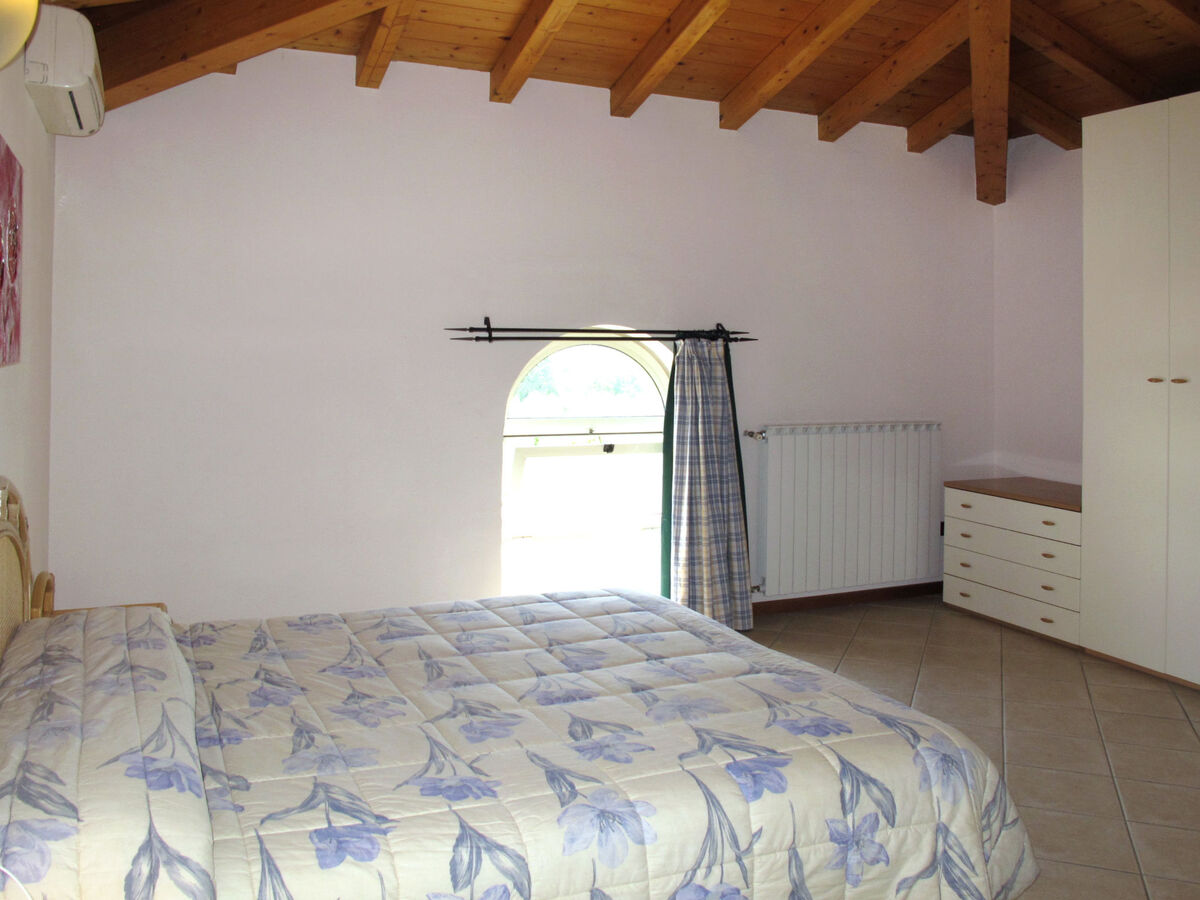 Il Colombaro – Apt 3 pièces Salò avec piscine - Photo 8