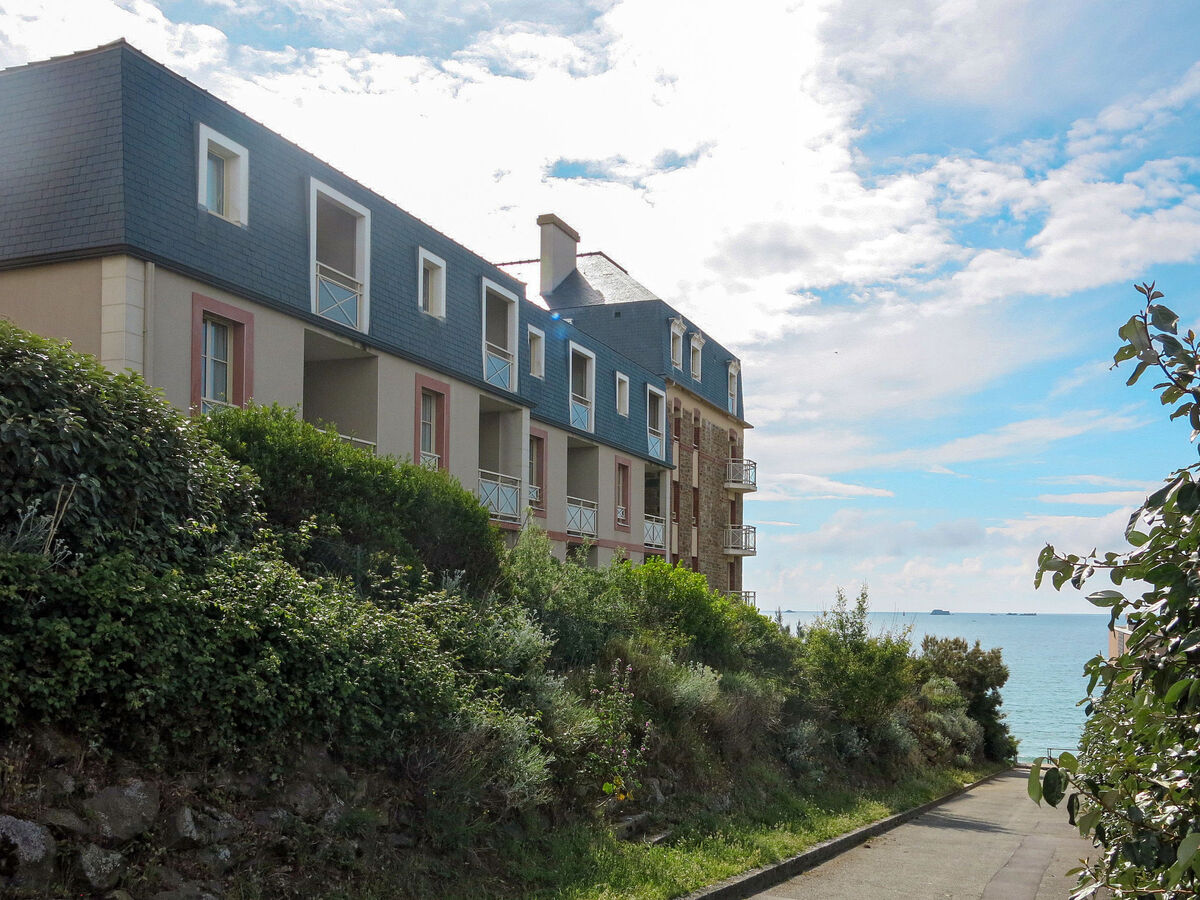 Reine Marine T2 Balcon Vue Mer à Saint Malo - Photo 22