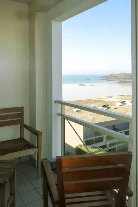 Reine Marine - T3 balcon vue mer à 30 m de la plage - Photo 9