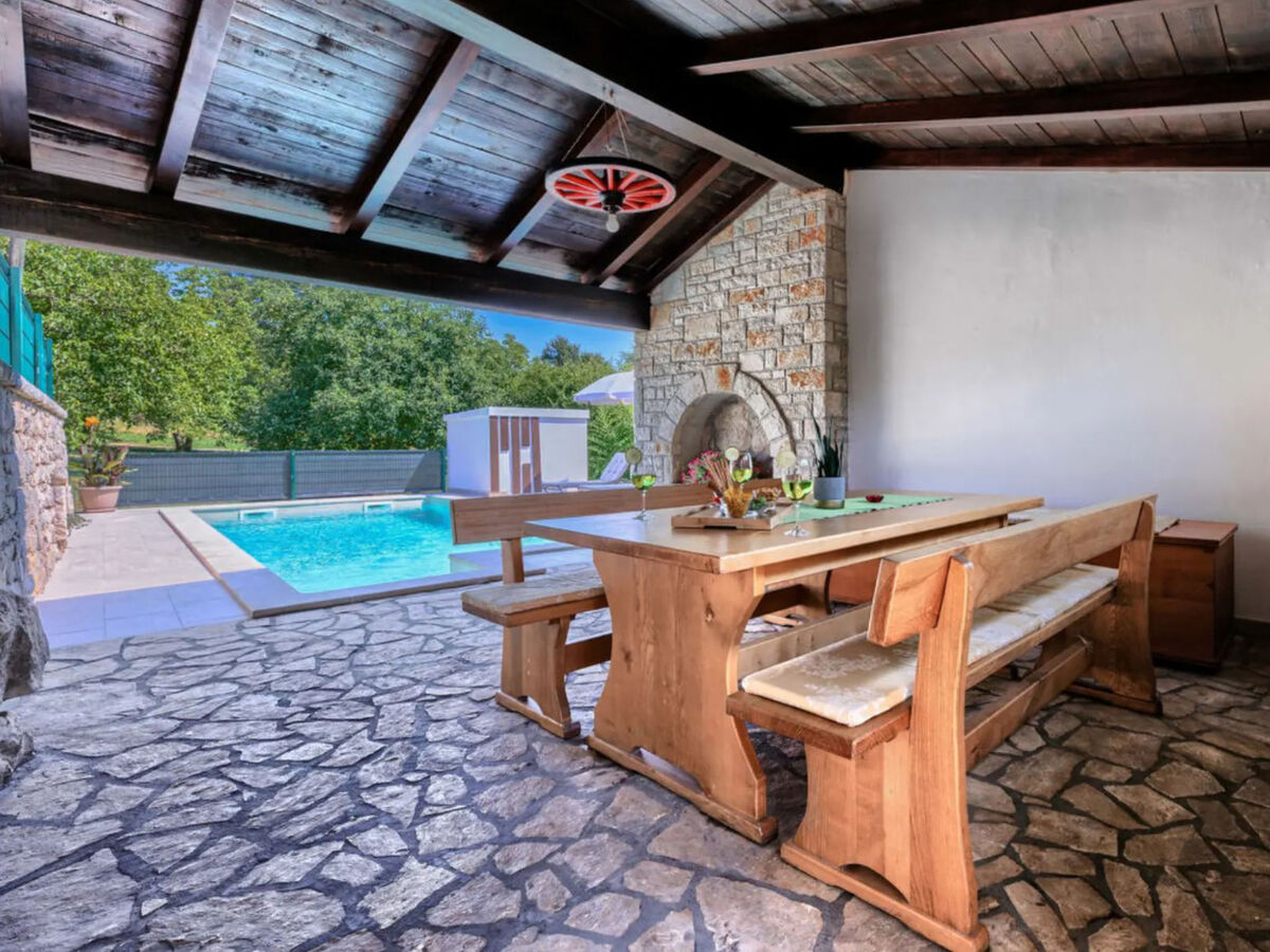 Maison Kate avec piscine privée à Pićan - Photo 15