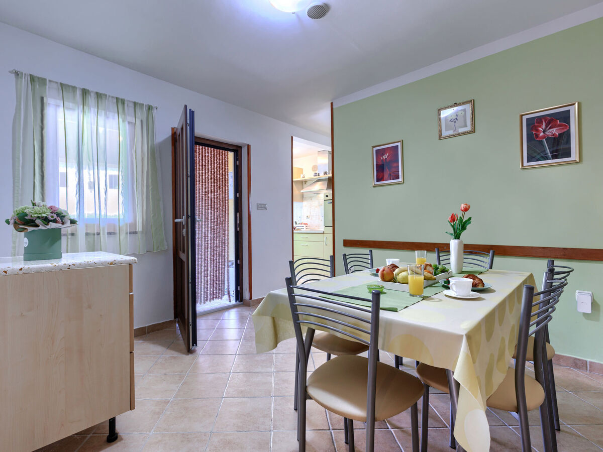 Maison Kate avec piscine privée à Pićan - Photo 24