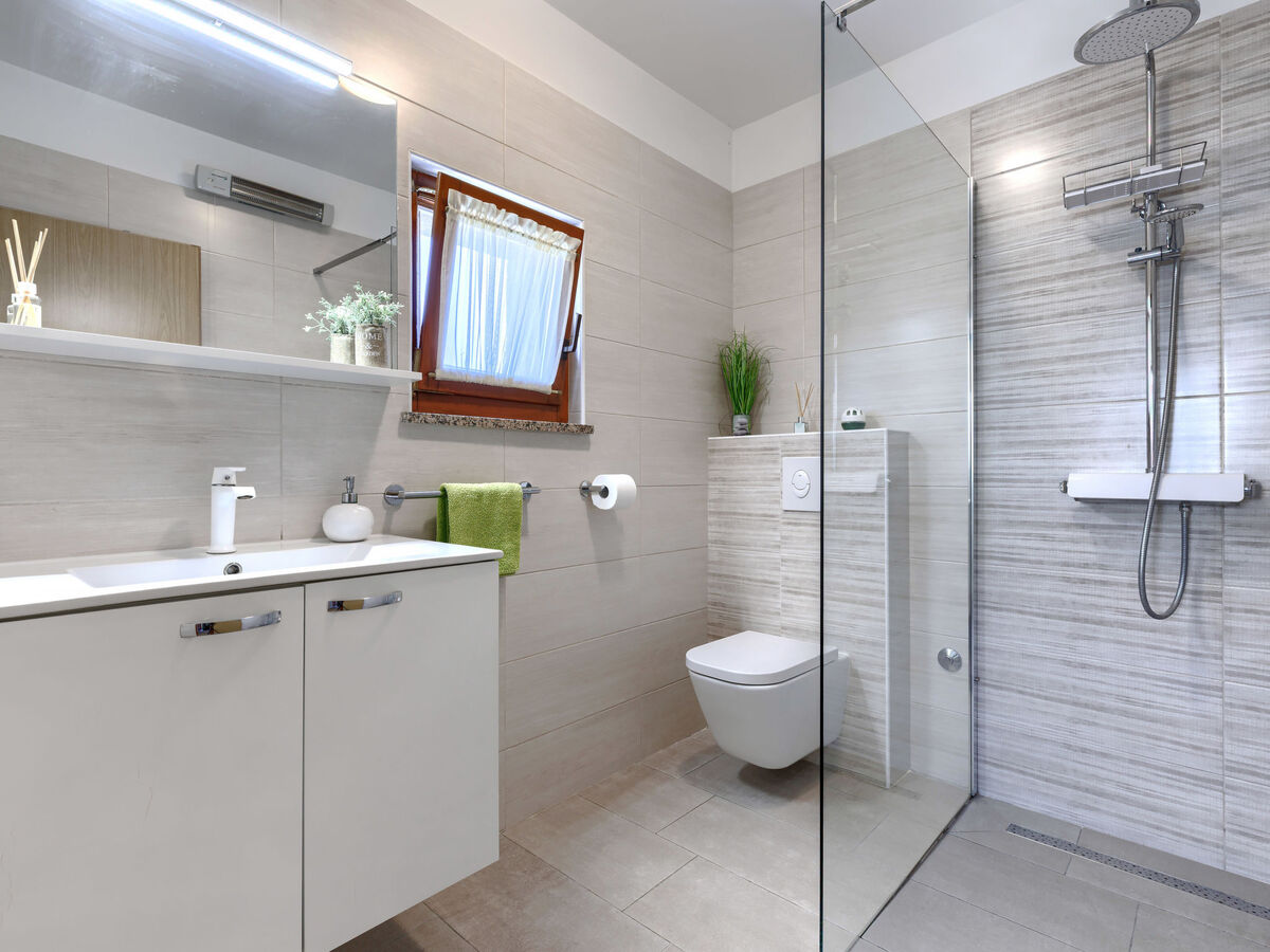Maison Kate avec piscine privée à Pićan - Photo 28