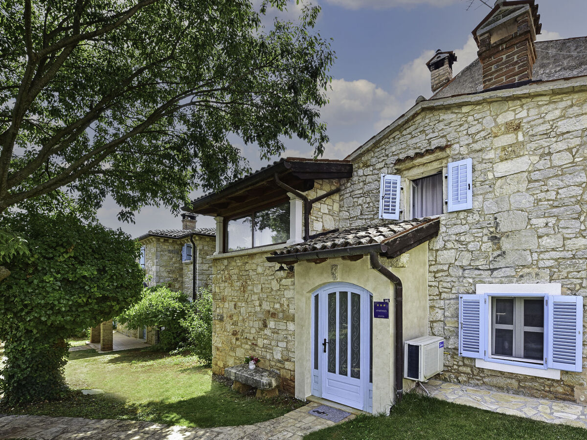 Maison Hibiskus 45 m² avec piscine à Kaštelir - Photo 8