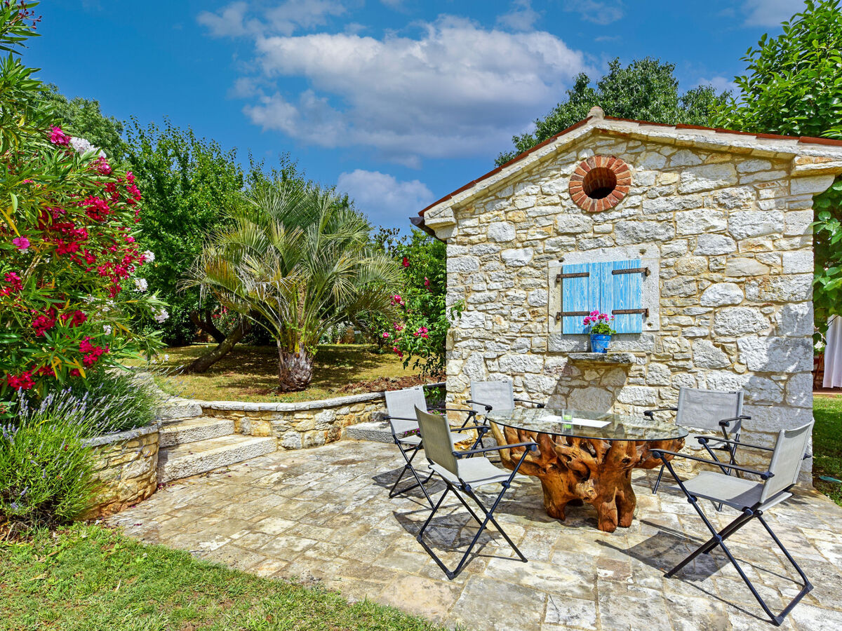 Maison Hibiskus 45 m² avec piscine à Kaštelir - Photo 19