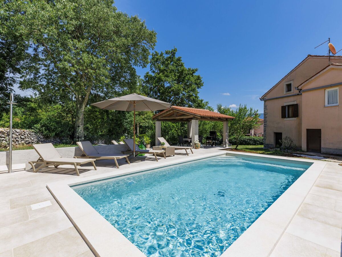 Maison Nino à Labin : piscine privée et 1,2 ha - Photo 26