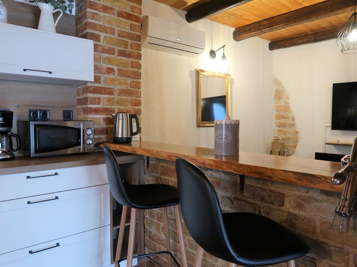Maison Lara à Labin, terrasse couverte et terrain privé - Photo 15