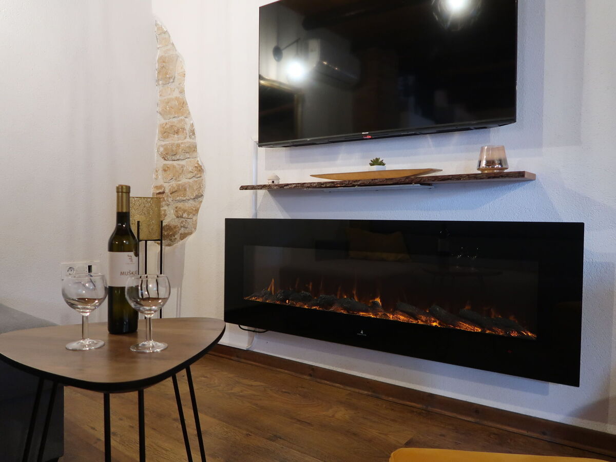 Maison Lara à Labin, terrasse couverte et terrain privé - Photo 21