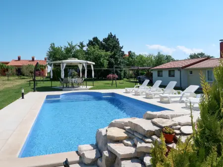 Maison Andrea avec piscine privée à Labin : photo 3