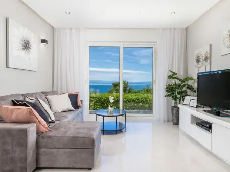 Maison Makvic à Mošćenička Draga, vue sur la mer : photo 8