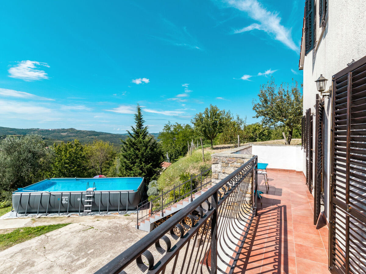 Maison Kušar avec piscine à Motovun - Photo 11