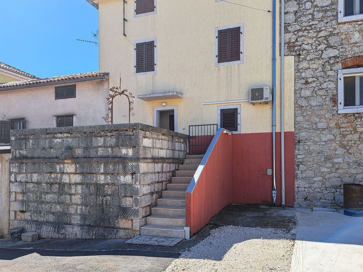 Maison Mirjana à Poreč, 3 chambres, terrasse et parking - Photo 15