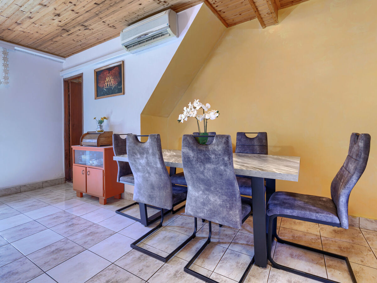 Maison Pinezici 6 pers. avec piscine près de Pula - Photo 17