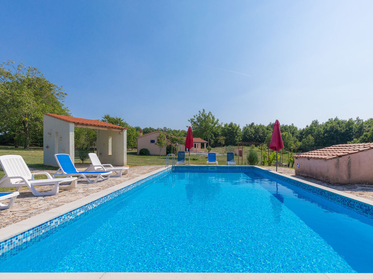 Danijela, maison 4 chambres avec piscine privée à Rovinj - Photo 1