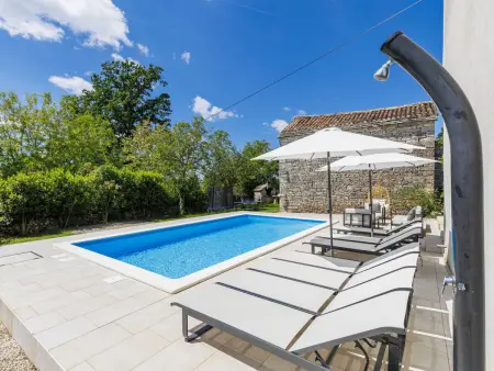 Maison à Rovinj pour 9 personnes, avec piscine privée : photo 2