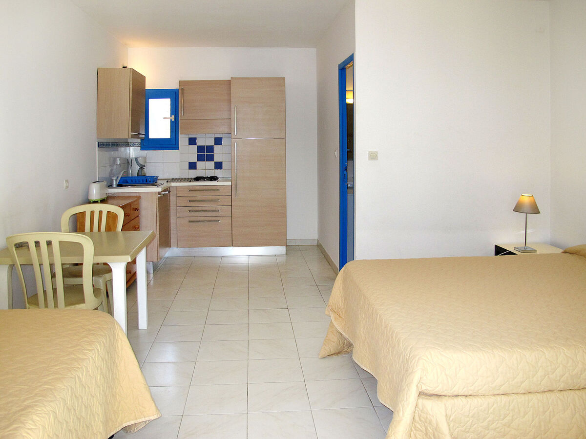 Studio Cala di Sole à Algajola, 300 m de la plage - Photo 5