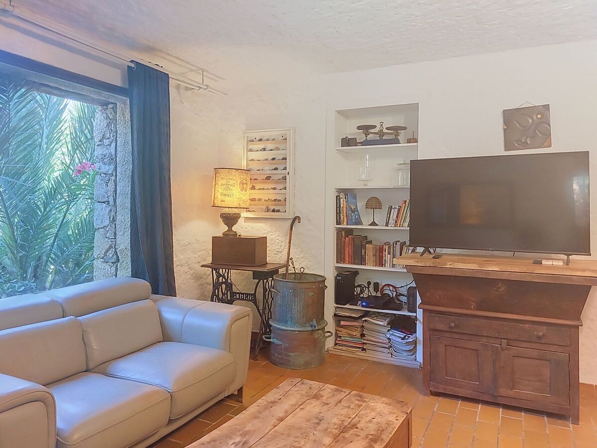 Villa Posidonie à L'Ile Rousse, 50 m de la plage - Photo 8