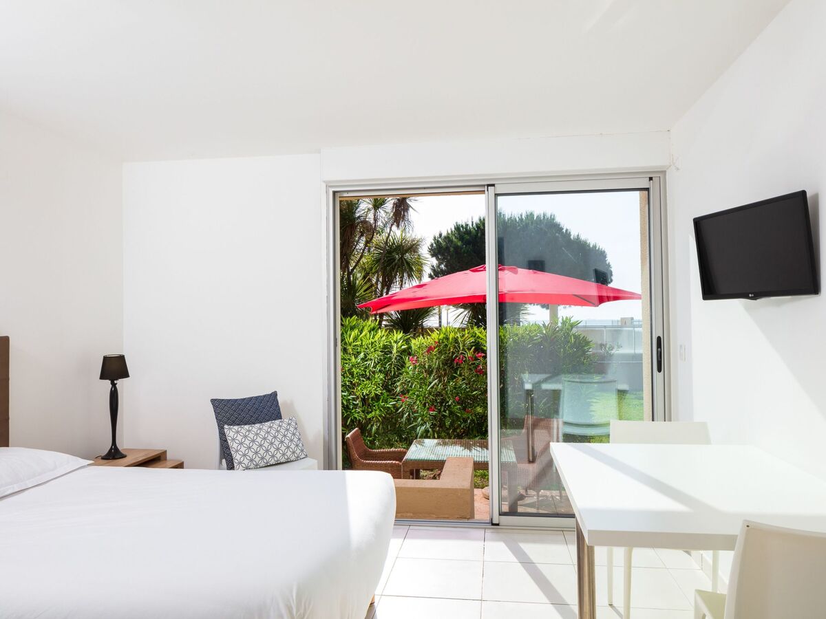 Studio 20 m² rénové à 150 m de la plage - Photo 6