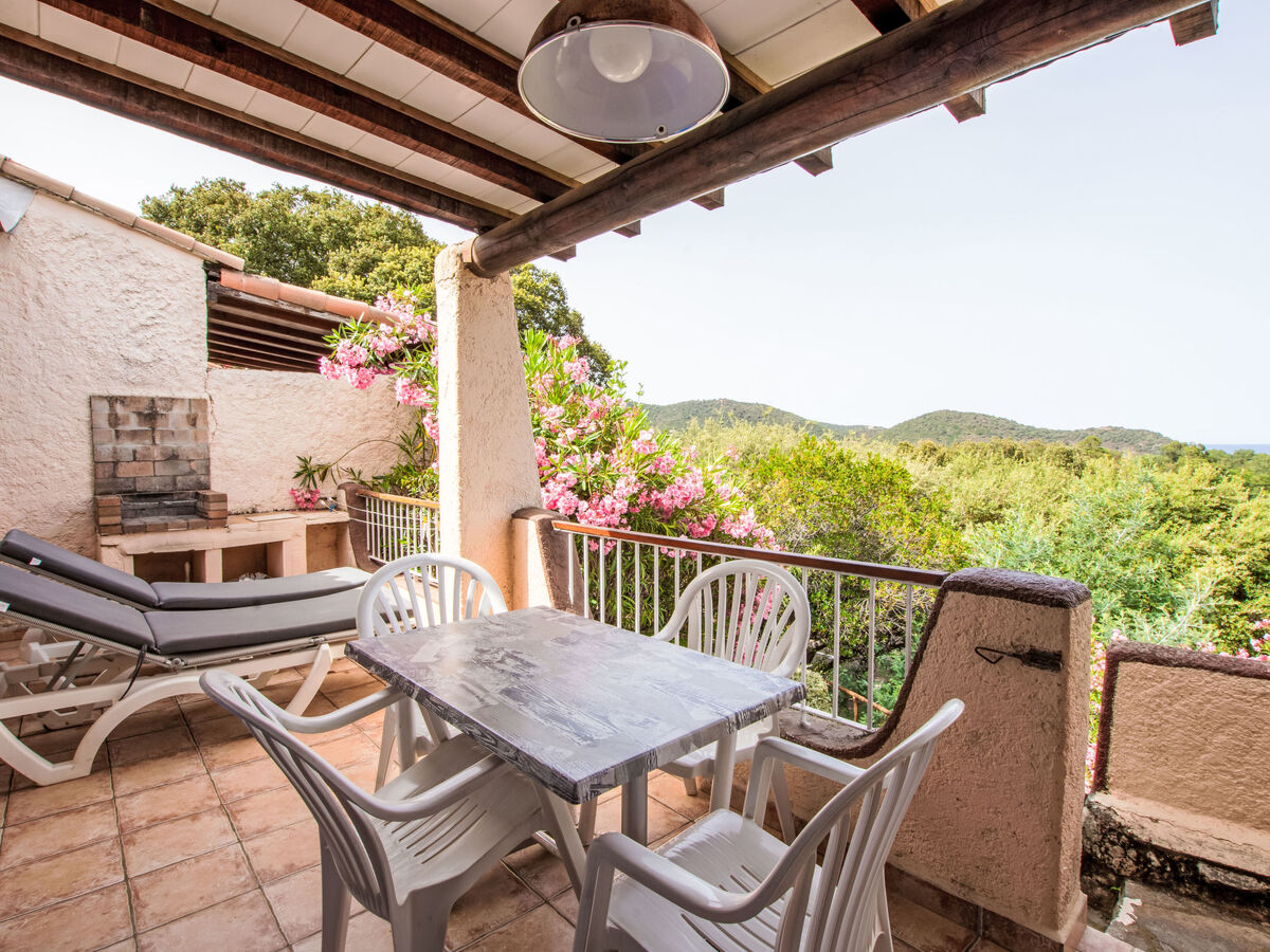 Fium del Cavu – Maison 2 pièces vue mer à Pinarellu - Photo 3