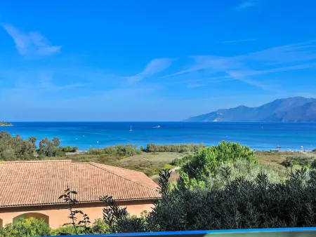 Appartement Suarella à Saint-Florent, vue mer et balcon : photo 16