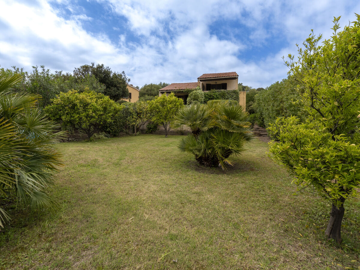 Studio La Baraka – vue mer, terrasse, à 300 m de la plage - Photo 4