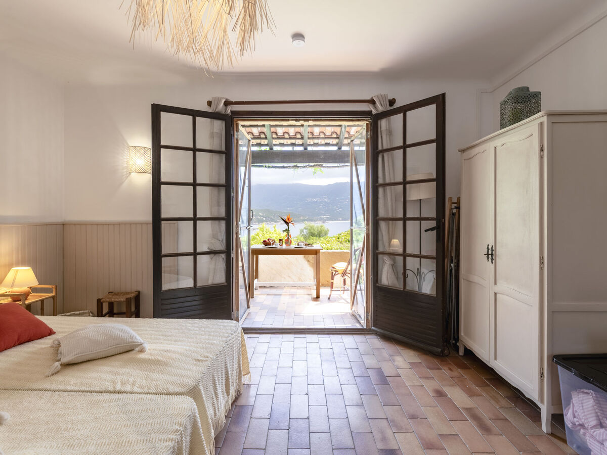 Studio La Baraka – vue mer, terrasse, à 300 m de la plage - Photo 12