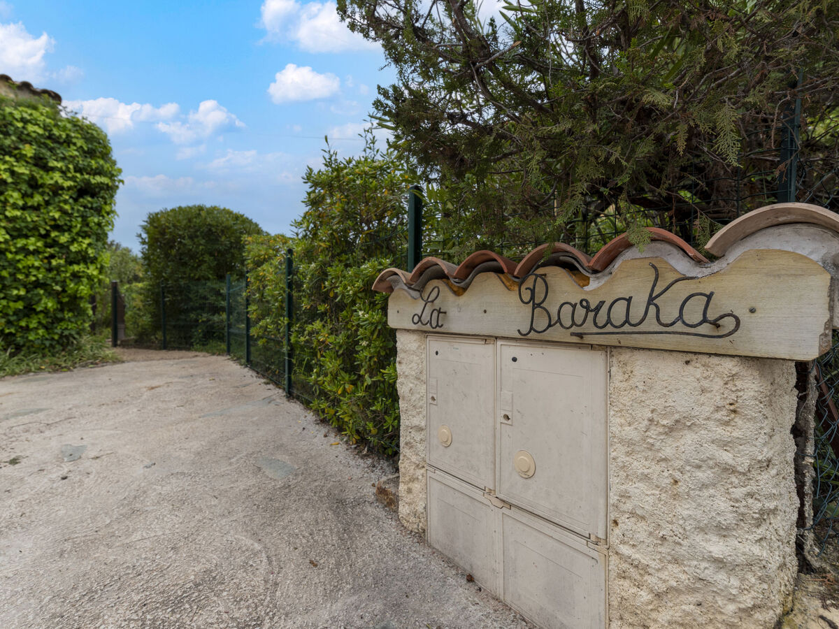 Studio La Baraka – vue mer, terrasse, à 300 m de la plage - Photo 18