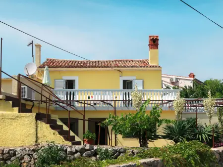 Maison jumelée Mateja à Krk, terrasses et jardin clos : photo 18