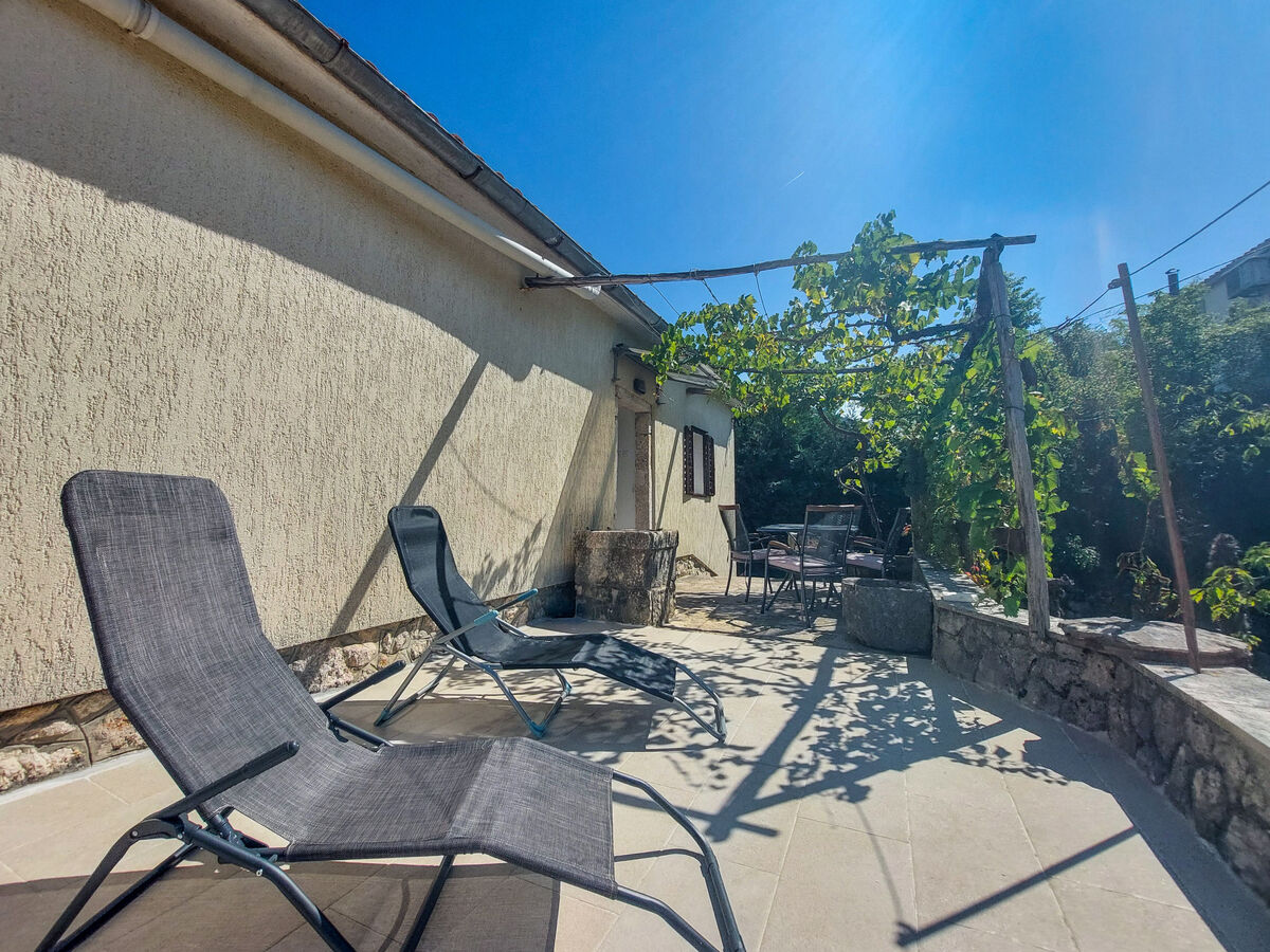 Maison Ljudevit à Krk, 2 étages, 1500 m² de terrain - Photo 5