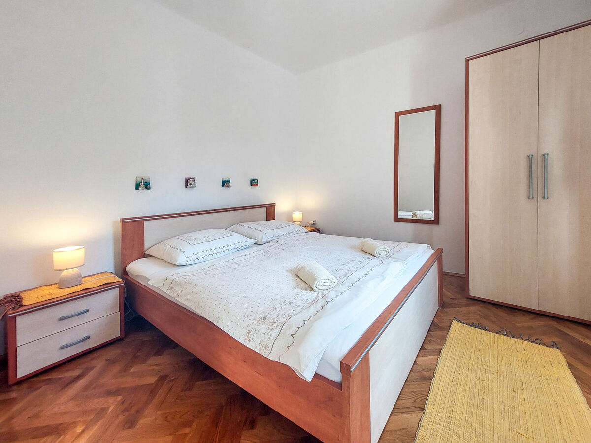 Maison Ljudevit à Krk, 2 étages, 1500 m² de terrain - Photo 7