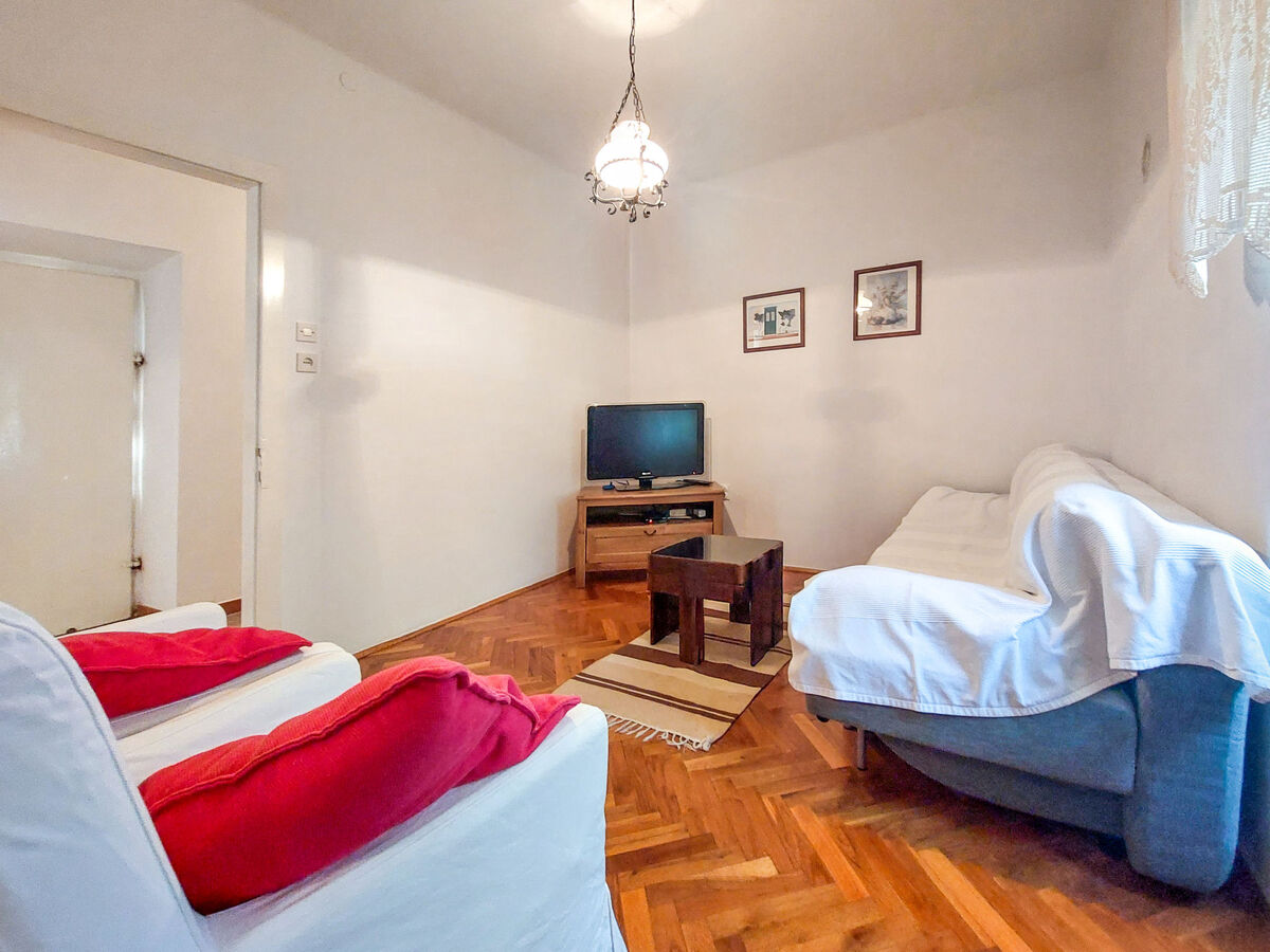 Maison Ljudevit à Krk, 2 étages, 1500 m² de terrain - Photo 8