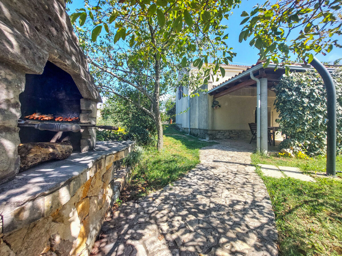 Maison Ljudevit à Krk, 2 étages, 1500 m² de terrain - Photo 13