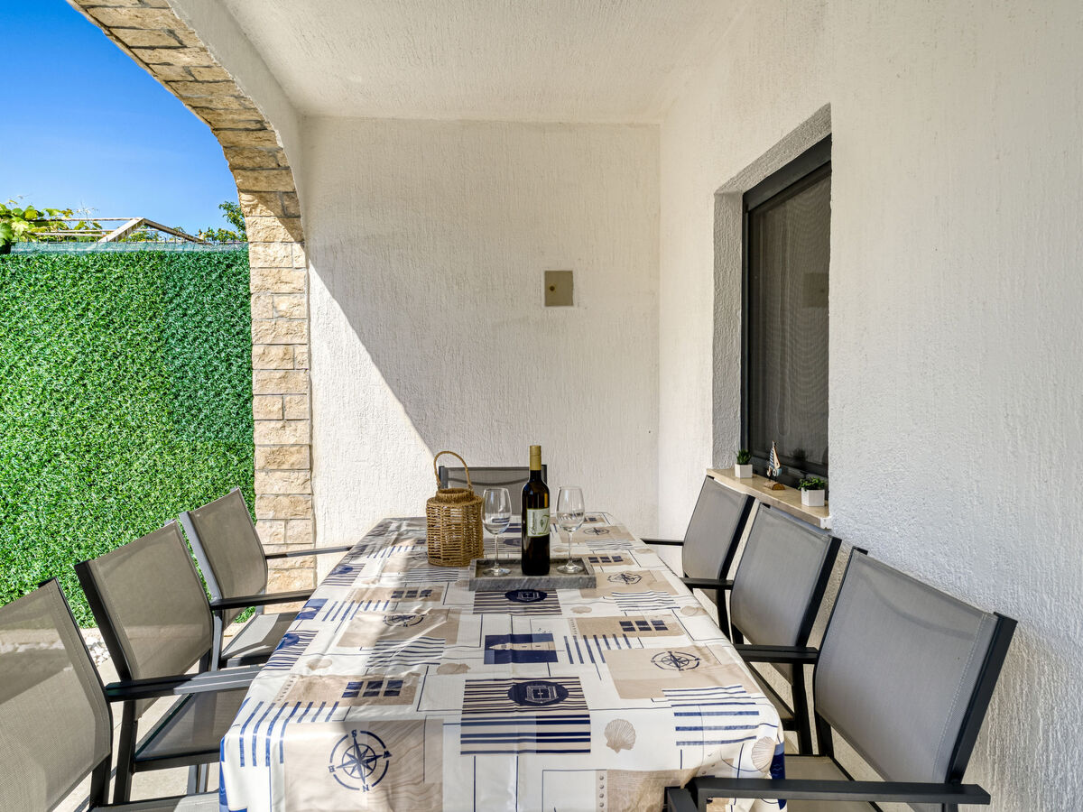Maison Domagoj avec piscine chauffée à Malinska - Photo 16