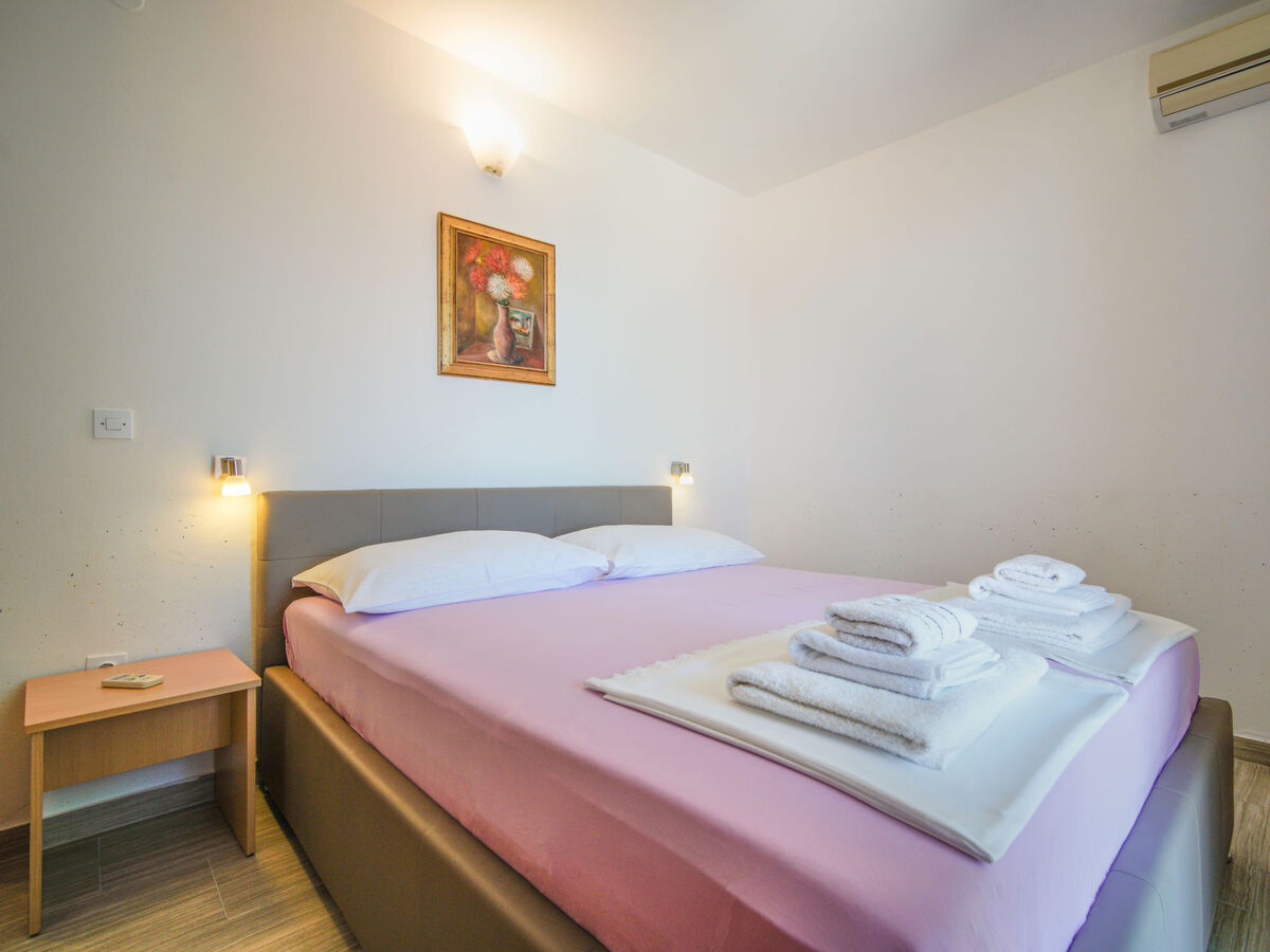 Maison Stanka à 100 m de la plage, 6 chambres - Photo 7